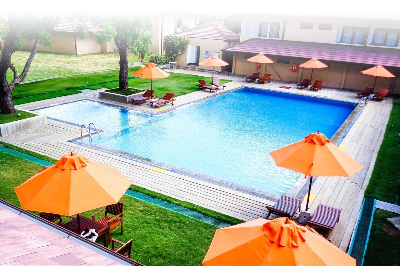Hotel Rajarata 4*