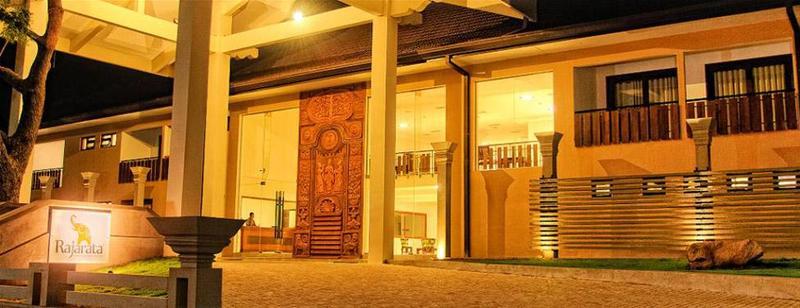 Hotel Rajarata 4*