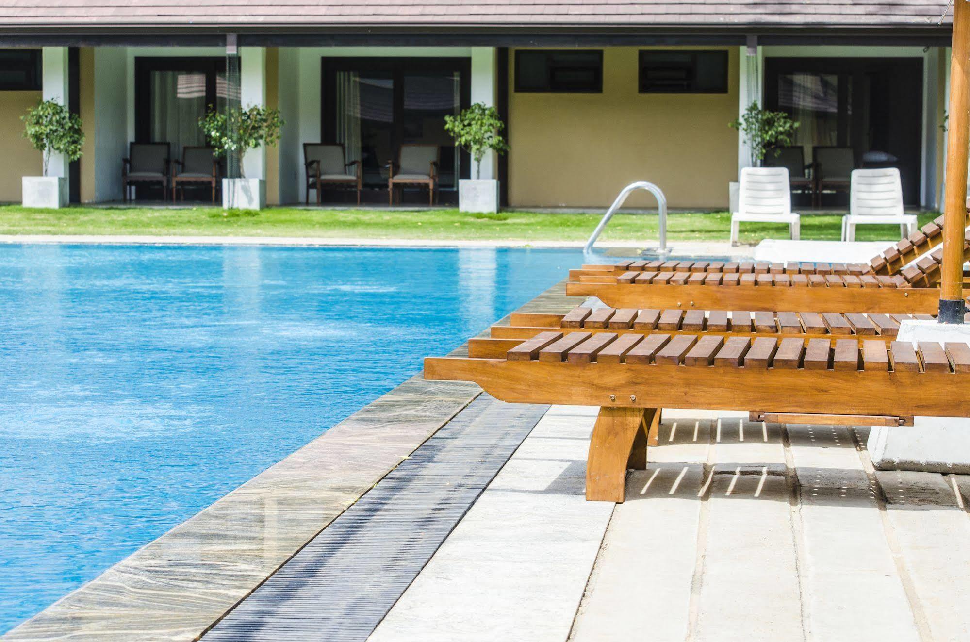Rajarata Hotel 4*